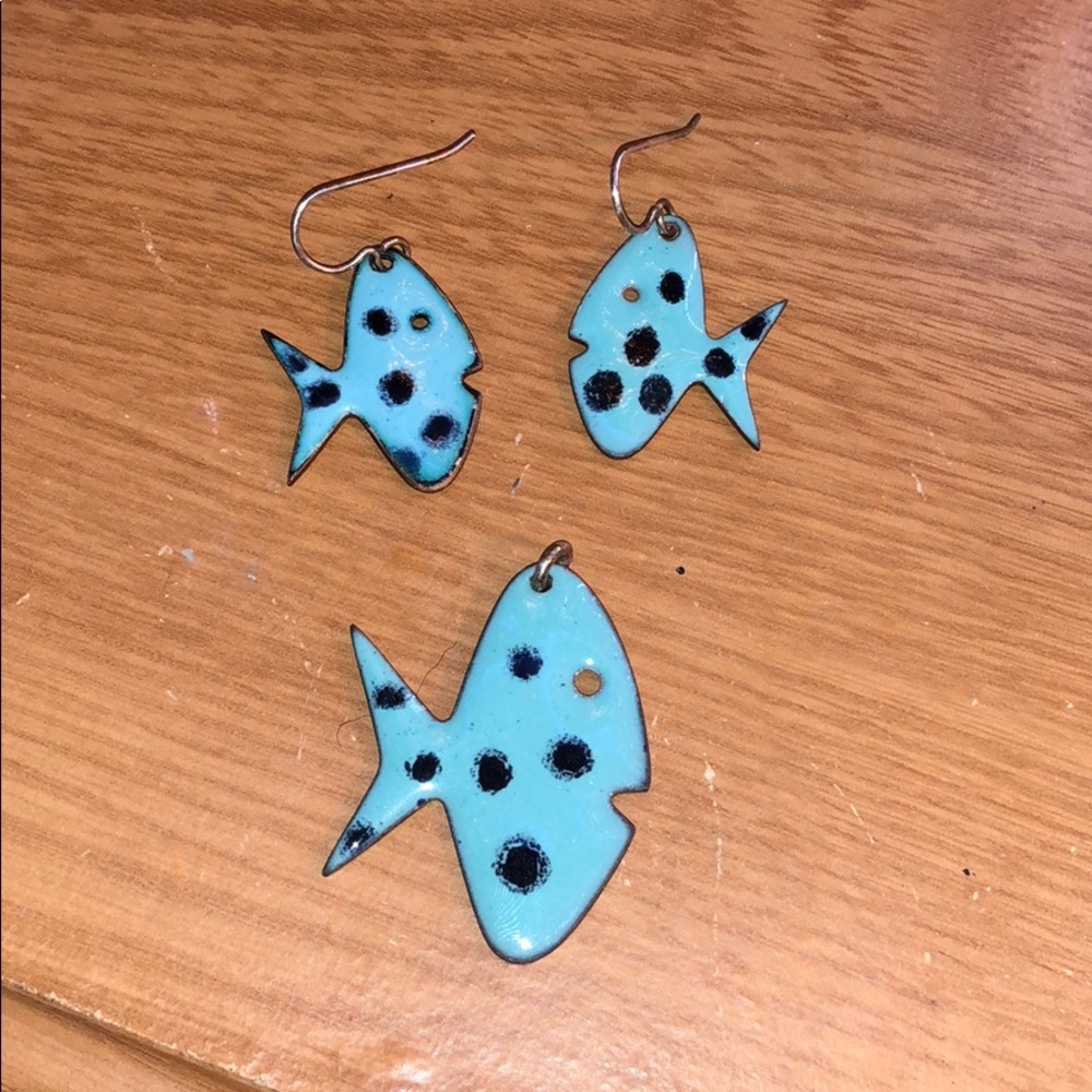 Earring and pendant set